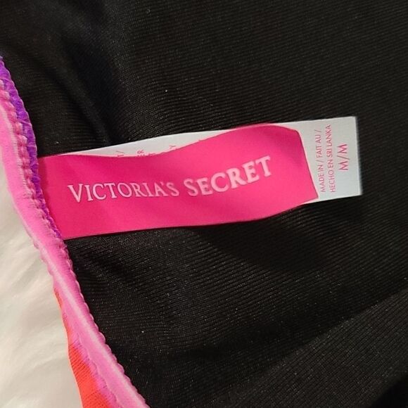 VS striped bikini bottom   - Picture 3 of 3